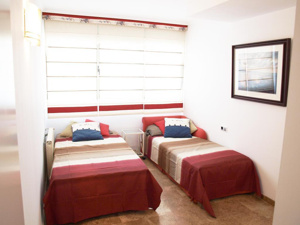 Ferienwohnung Apartup Opera Tower View Valencia Zimmer foto