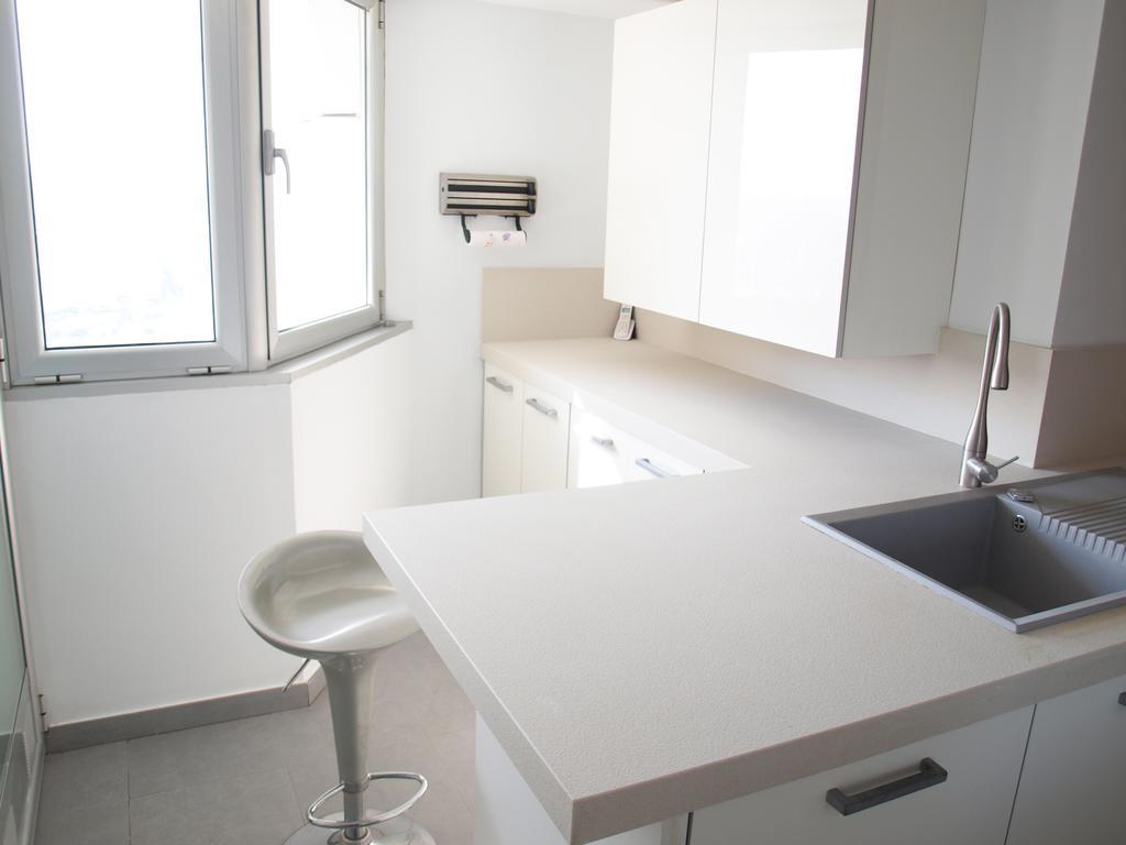 Ferienwohnung Apartup Opera Tower View Valencia Zimmer foto